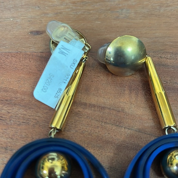 NWT Marni Clip on Earrings - Picture 3 of 4